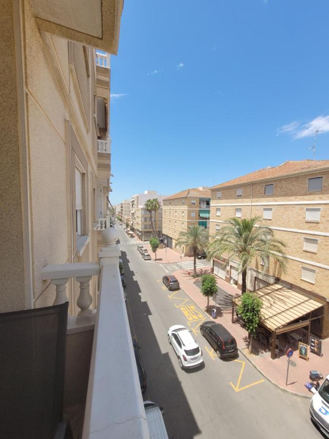 Apartament Dudek Torrevieja Esterno foto